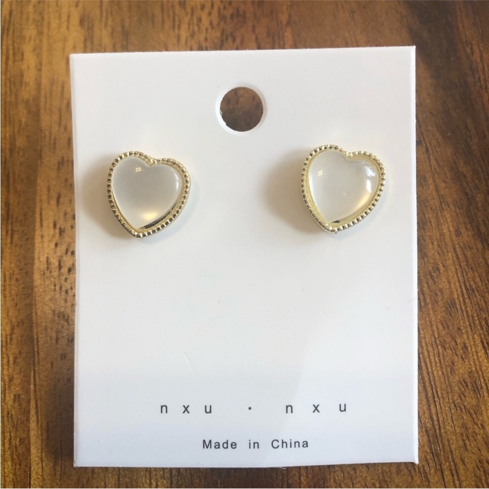 3/$20 white and gold tone heart earrings